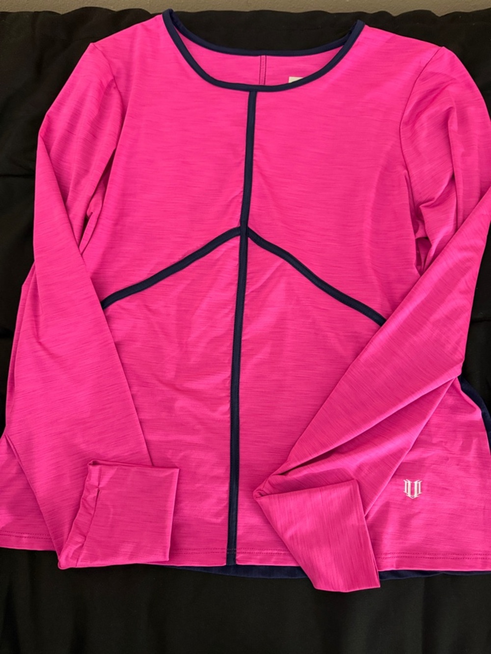 EleVen by Venus Williams Fuchsia Long Sleeve Athletic Top with Navy Piping